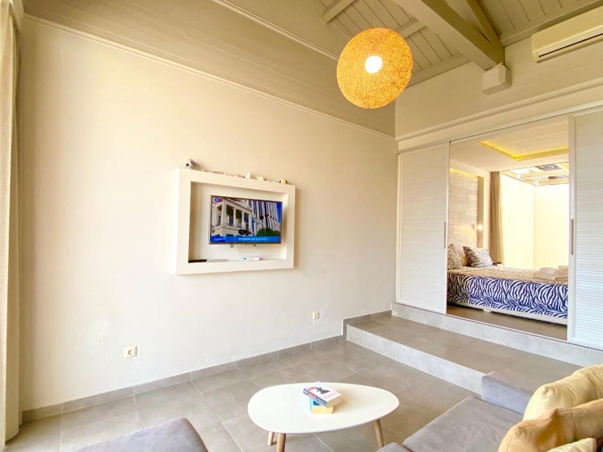 Barbati Beach Minivillas With Pool By Dadovillas מראה חיצוני תמונה